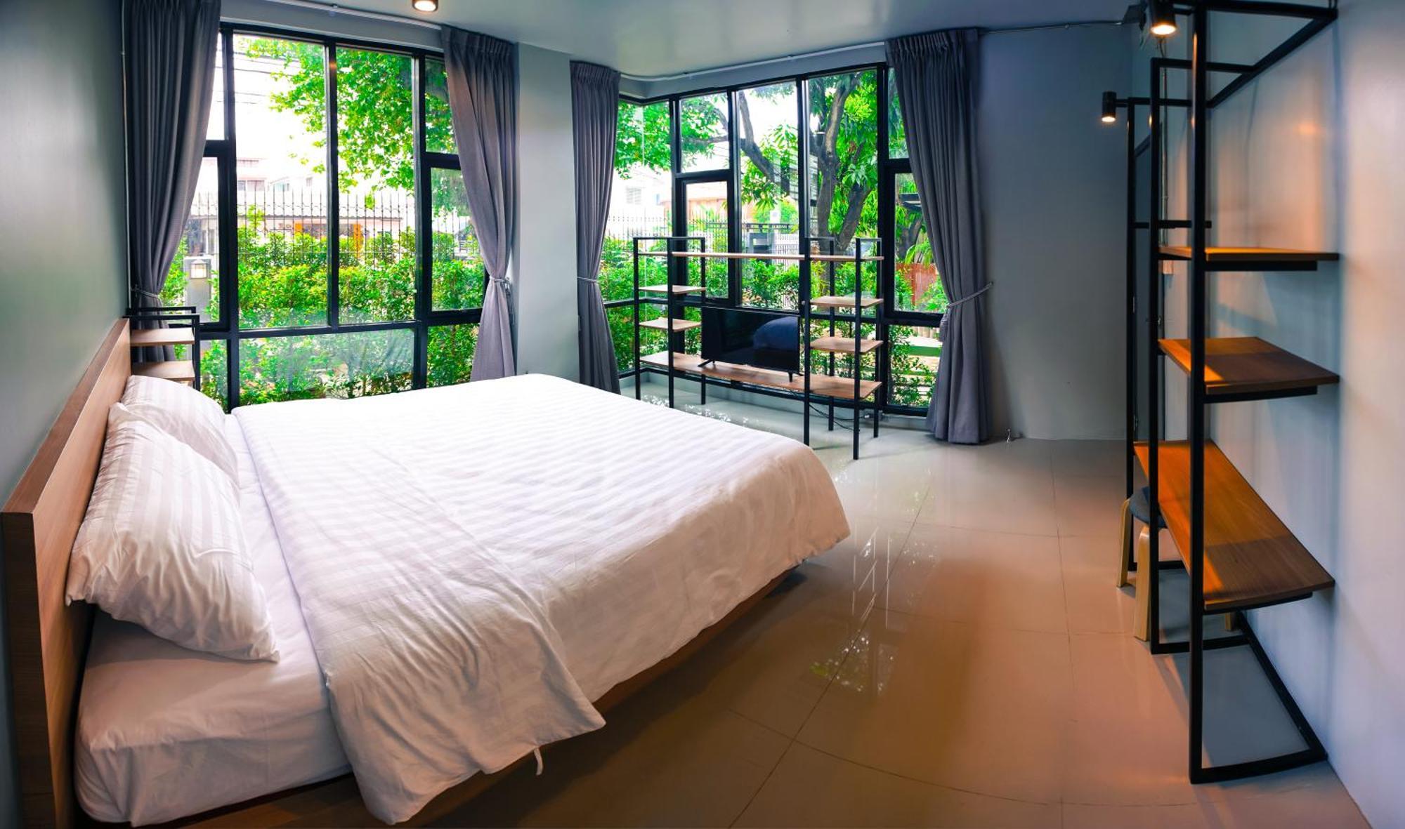 Bed Garden 26 Hostel Bangkok Exterior photo